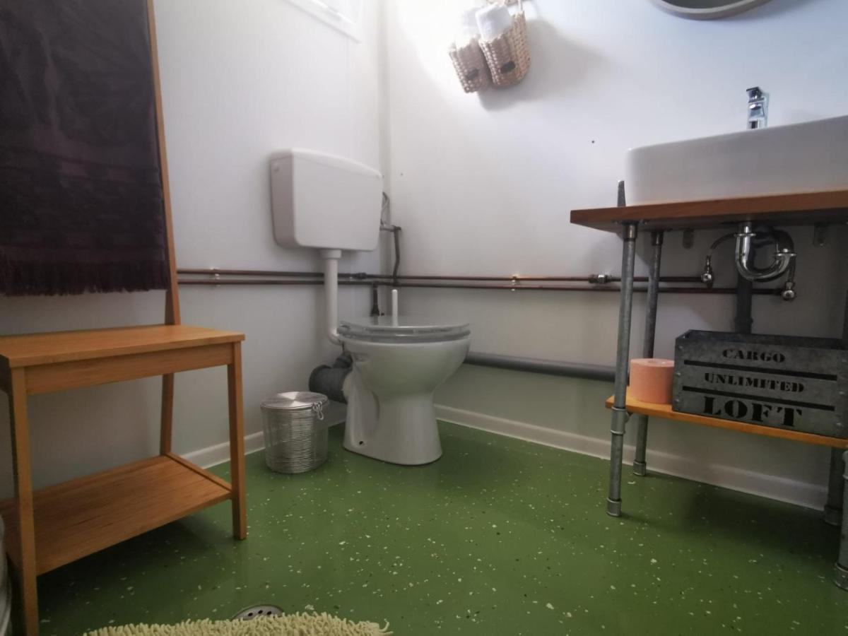 Studio Apartment Rosemary ロヴィニ エクステリア 写真